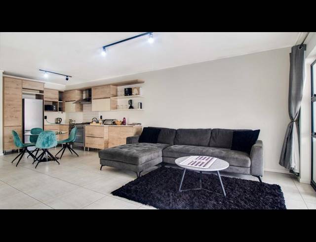 4 BEDROOM HOUSE FOR SALE IN RUIMSIG COUNTRY ESTATE